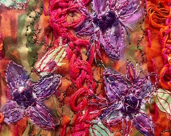 Vides tropicales: una obra de arte textil original realizada en técnica mixta.