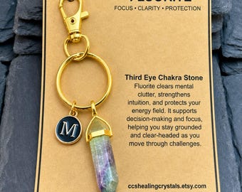 Porte-clés personnalisé en cristal de fluorite arc-en-ciel : pointe arc-en-ciel naturelle, breloque de sac dorée