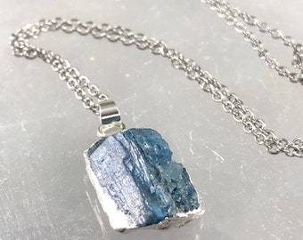 Blue Kyanite Necklace ,Kyanite Crystal Jewelry ,Crystal Pendant Necklace ,Gifts for Her ,Gifts for Friends ,Gifts for Teacher