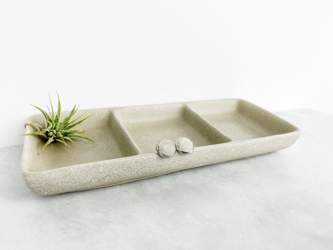 Small Concrete Jewelry Tray Jewelry Dish Jewelry Storage Etsy