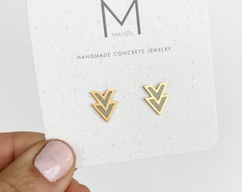 Pendientes de hormigón con forma de flecha / Pendientes de hormigón / Joyería / Joyería moderna / Pendientes gruesos / Joyería única / Regalo para ella