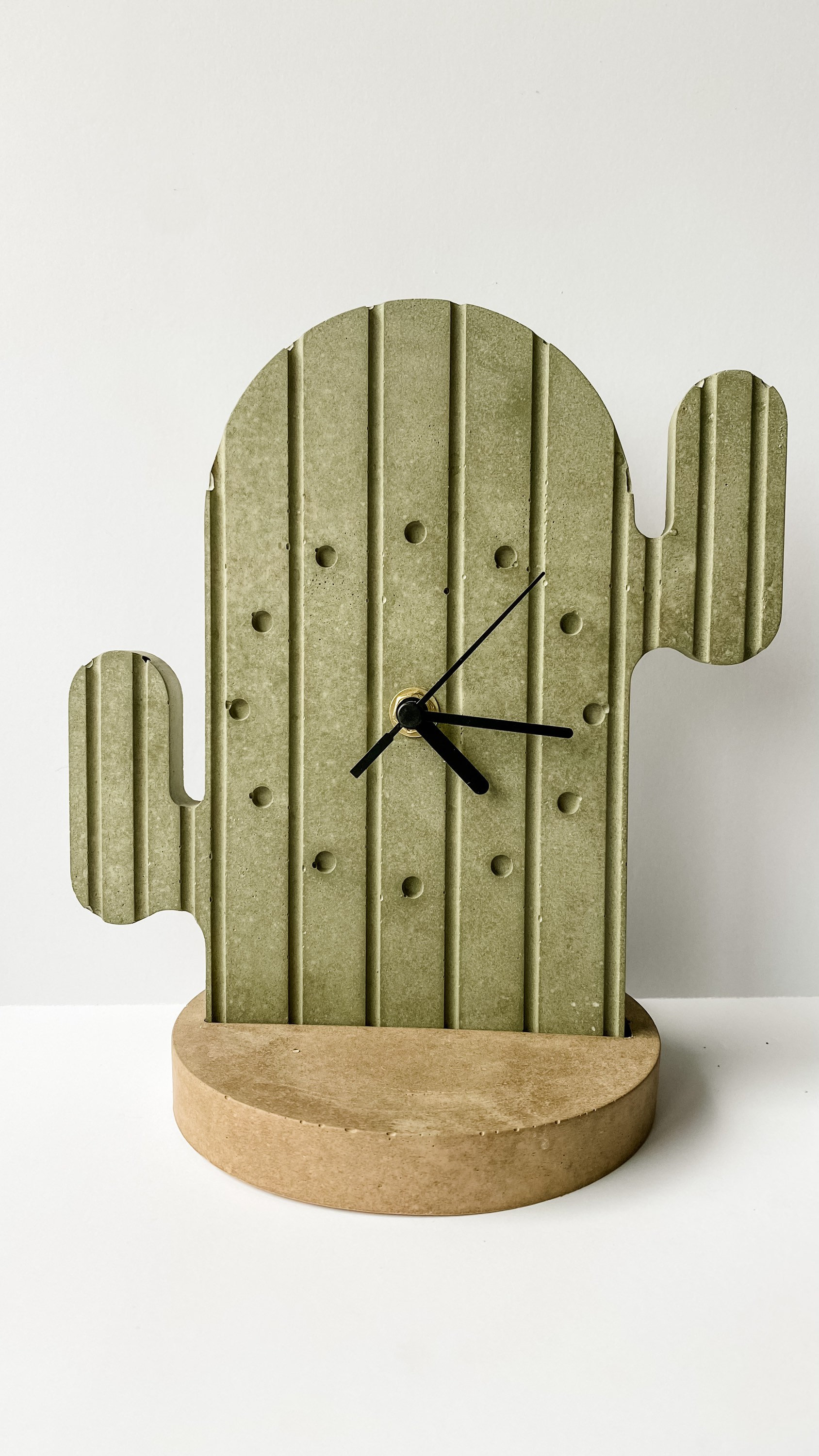Cactus Clock | Concrete Cactus Clock | Concrete Clock | Clock | Cactus ...