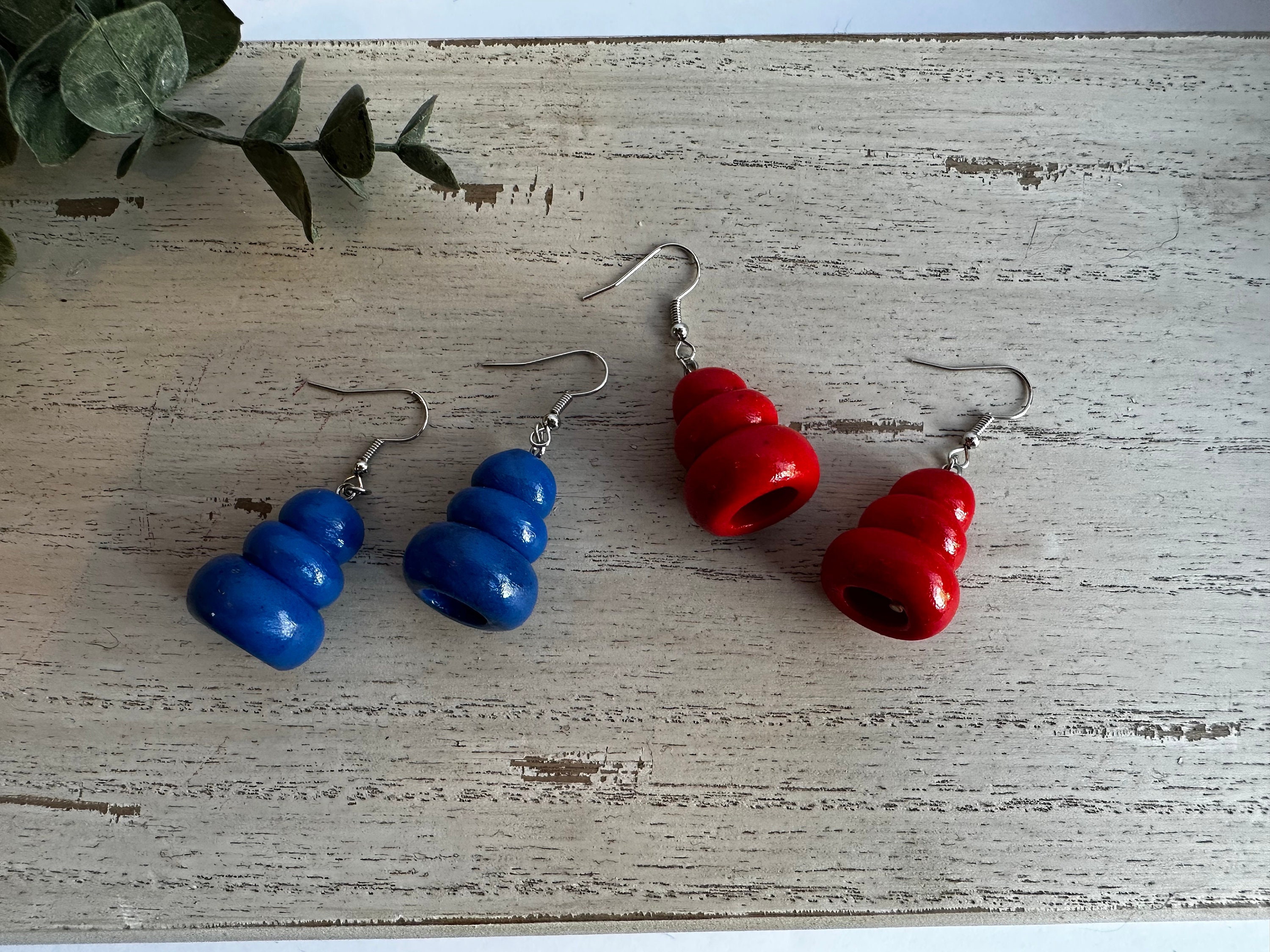 Toy earrings shop