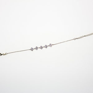 Petite Four Leaf Zirconia Bracelet