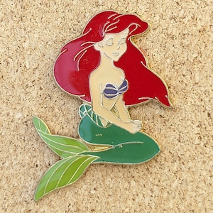Vintage &quot;The Little Mermaid&quot; large Ariel enamel pin