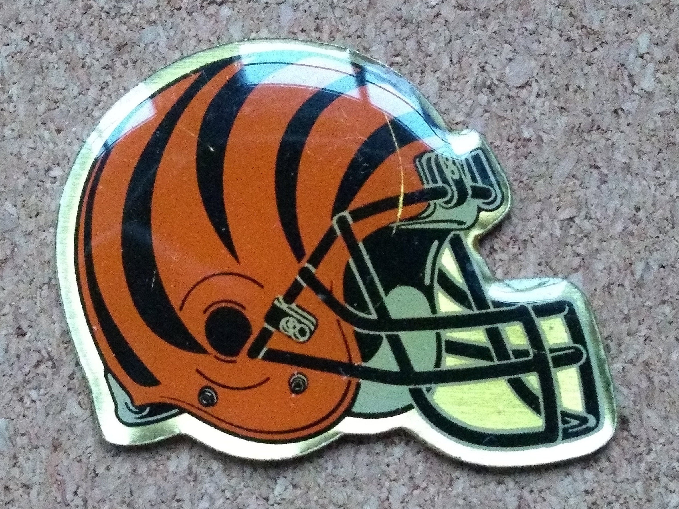 browns helmet looks like a bunny pushing a shopping carr｜TikTok Search