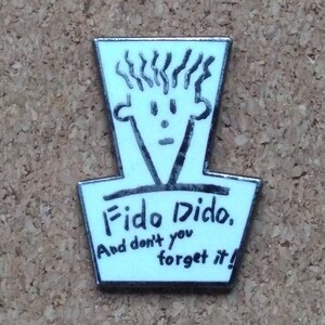 Vintage Fido Dido 7 Up soda pins: Skating Fido, Skiing Fido & "It's cool to be clear" enamel pins Fido Dido