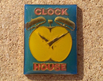 Vintage Apfeluhr Haus Emaille Pin