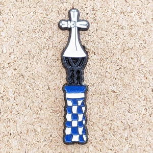 Vintage King chess piece enamel pin