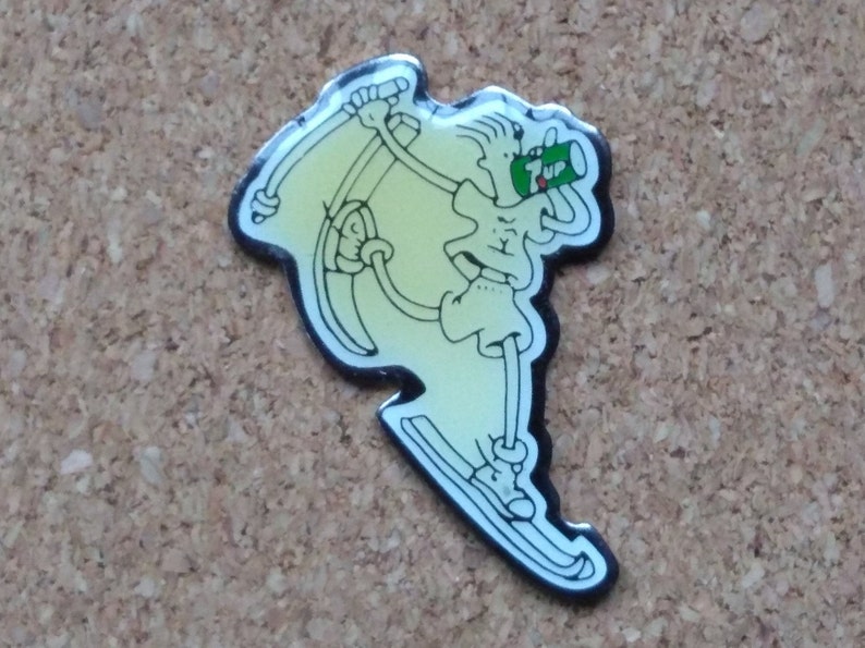 Vintage Fido Dido 7 Up soda pins: Skating Fido, Skiing Fido & "It's cool to be clear" enamel pins Skiing