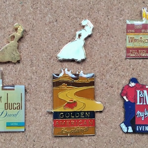 Alfileres vintage de tabaco/cigarrillos: Gitanes Blondes, paquete de cigarrillos Winston. Pines de esmalte Ducal, Golden American y L&M
