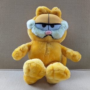 Vintage Garfield plush: large standing Garfield stuffed animal