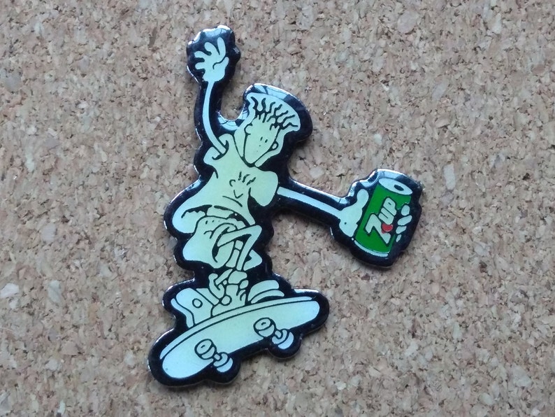 Vintage Fido Dido 7 Up soda pins: Skating Fido, Skiing Fido & "It's cool to be clear" enamel pins Skating