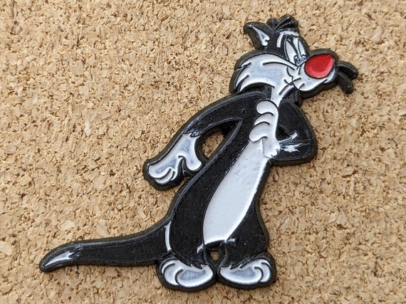 Vintage Looney Tunes Sylvester the Cat enamel pin - image 1