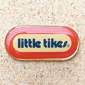 Vintage Little Tikes Logo Emaille-Pin