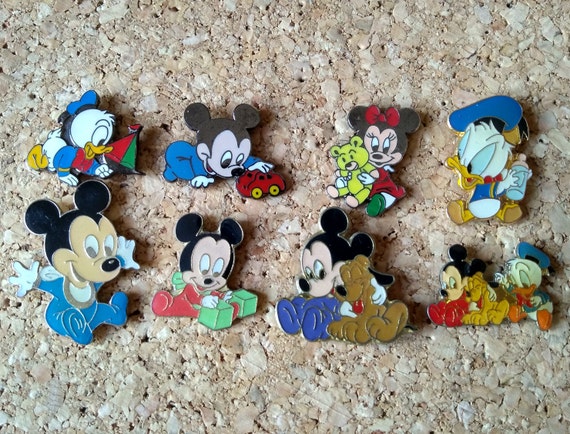 Épinglettes vintage Baby Disney: Baby Mickey Mouse, Minnie Mouse