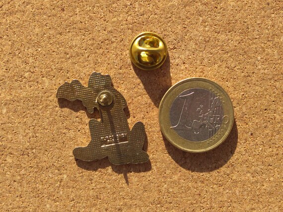 ヴィンテージ ディズニー プルート パップ ピン: プルートの顔、絵が