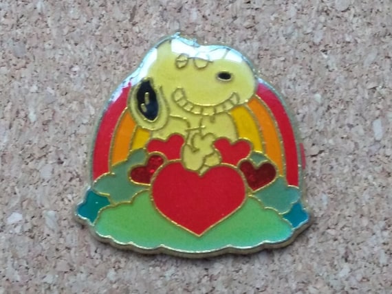 Vintage "Peanuts" pins: Snoopy and Woodstock rain… - image 6