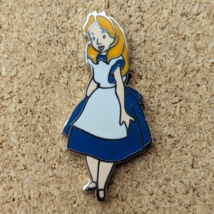 Vintage Disney&#39;s Alice in Wonderland enamel pin