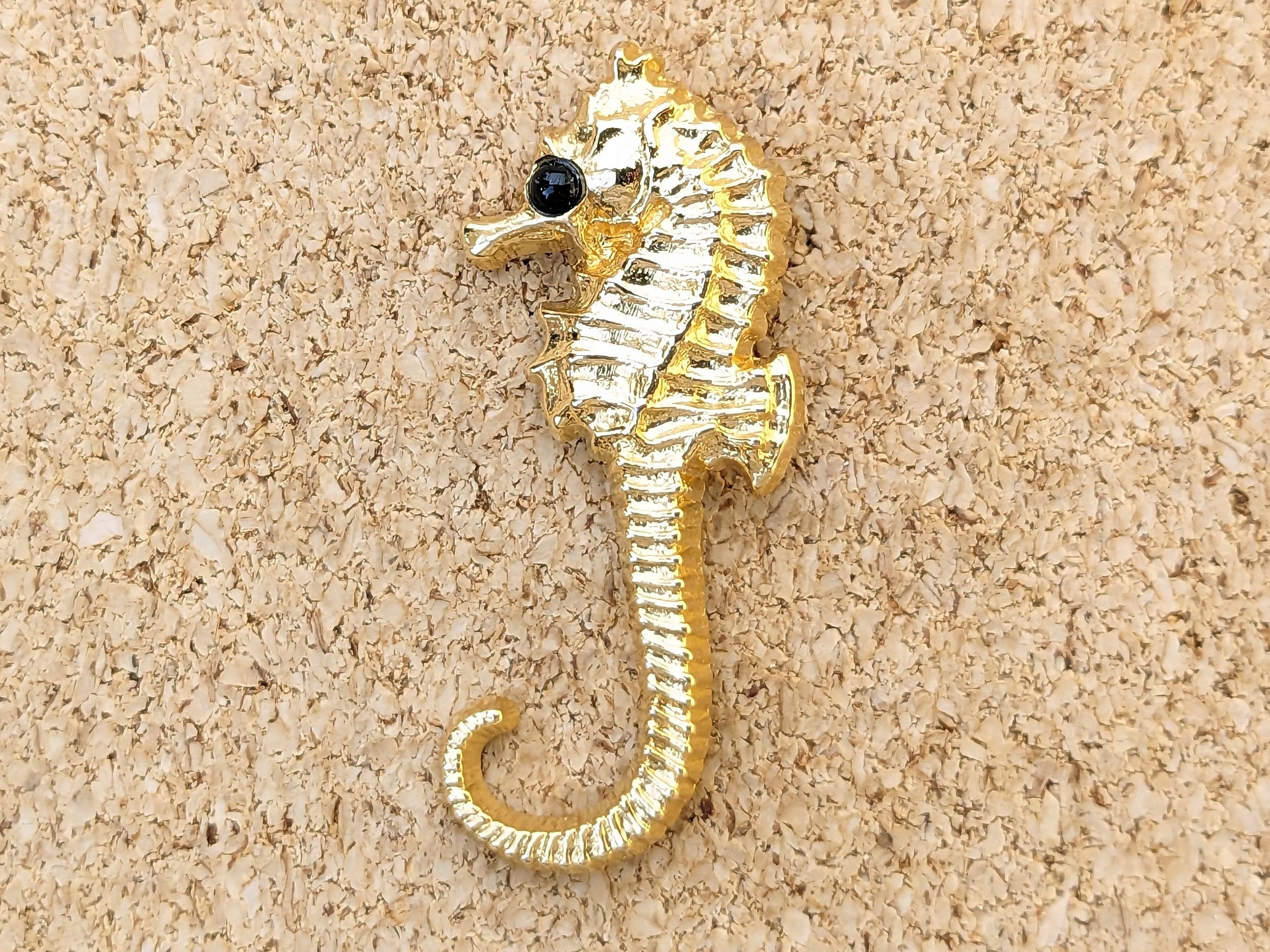 【ご予約品】 イギリスビンテージタツノオトシゴ乾燥標本ブローチ アクセサリー