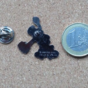 Vintage Fido Dido 7 Up soda pins: Skating Fido, Skiing Fido & "It's cool to be clear" enamel pins image 3