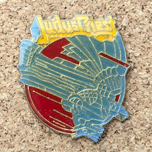Vintage Judas Priest pin : Screaming for Vengeance album enamel pin