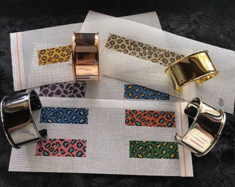 Vintage Leopard Print Needlepoint Belt Adult Extra Small or Child Size Snow Leopard Belt – The Needlepoint Clubhouse main image 4