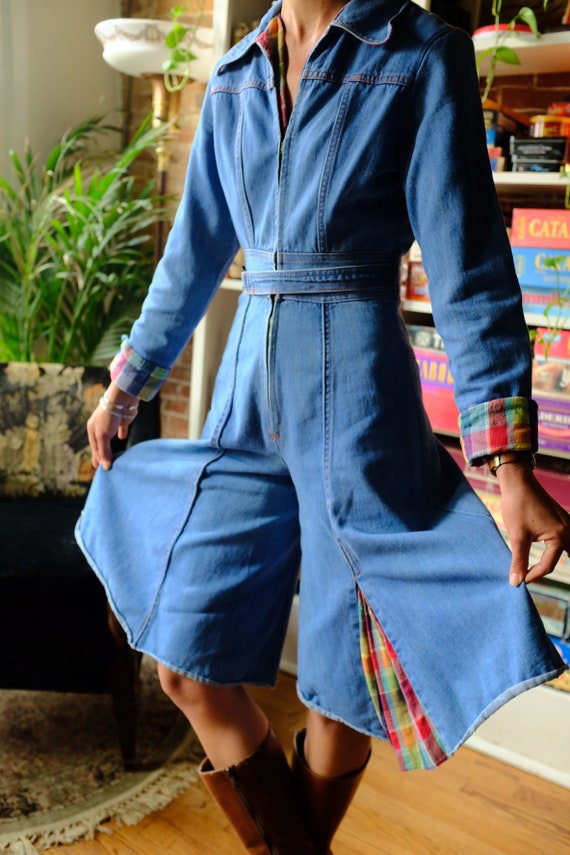 1970s Faded Glory Denim Bellbottom Romper/Jumpsuit - image 6