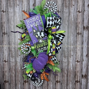 Halloween Swag, Haunted Home Decor, Ghost Door Swag, Purple Pumpkin Wreath, Halloween Bow Swag, Spooky Porch Decor