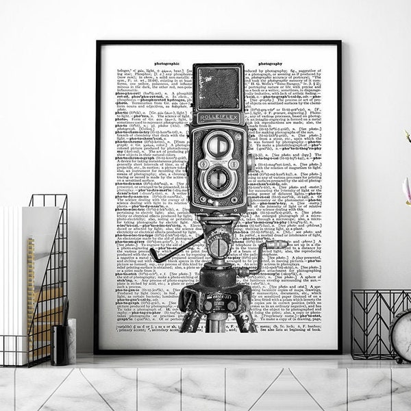 Vintage Camera Print, Rolleiflex Photo, Retro Camera Wall Art, Black and White Photography, Camera Decor