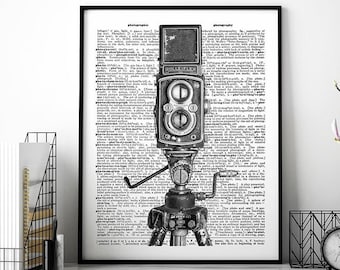 Vintage Camera Print, Rolleiflex Photo, Retro Camera Wall Art, Black and White Photography, Camera Decor