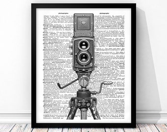 Vintage Camera Print, Rolleicord Camera Print, Retro Camera, Black and White Photography, Vintage Camera Wall Art, Camera Decor