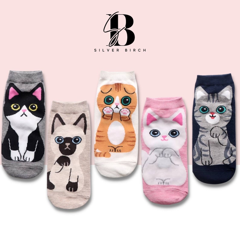 Gift Box for Cat Lover Cat Socks For Women Cat Mom Cat Socks Friendship Birthday Box For Cat Mom Cat Gifts for Women Christmas Classic Cat Socks