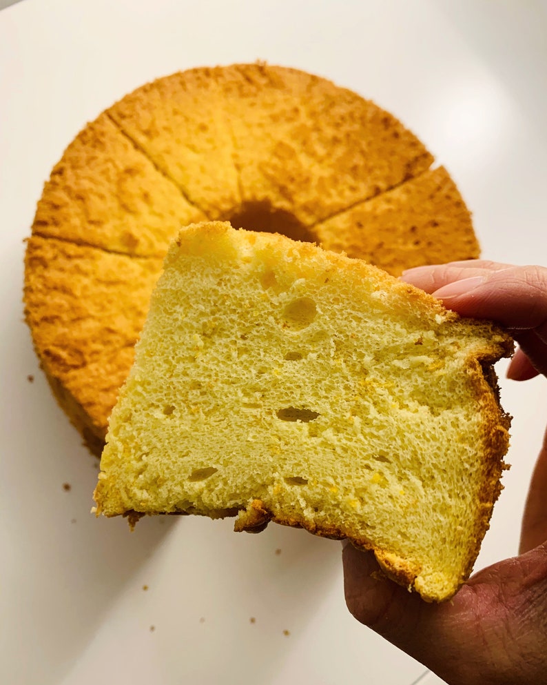 orange chiffon cake image 1