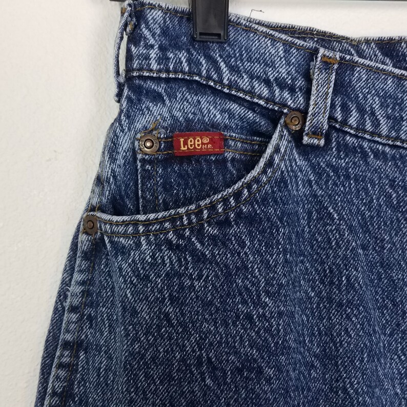 80/'s Vintage Stonewash Blue Denim Jeans by Lee Large Size 8 Size 10 30x30.5 High Waist Medium Wash Jeans Mom Jeans Grunge Distressed Denim