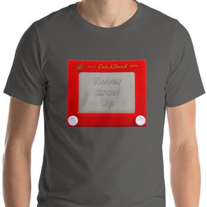 Never Grow Up Retro Design - Short-Sleeve Unisex T-Shirt