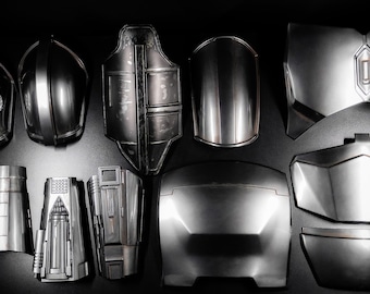 マンダロリアンの胸部プレートアーマー 世界限定2000体も東京コミコン限定か？マンダロリアンアーマーに身を