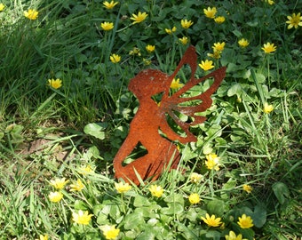 Ornement de fée de jardin. Art de jardin en métal rouillé