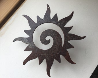 Rusted Sun mobile for hanging or wall mounting. Handmade indoor & outdoor metal boho wall art and garden art.  Beautiful gift ideas.