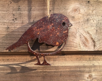 Rusted Hanging Robin in metal - Handmade rusty garden gifts - Exterior decorative art - Outdoor metal art