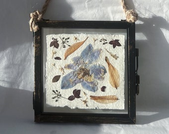 Pressed Flowers with Metal Frame Hanging Decor