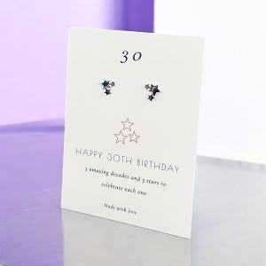 Clous d'oreilles 30e anniversaire en argent sterling à trois étoiles
