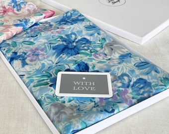 Delicate Blooms Scarf in Gift Box