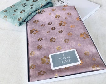 Metallic Paw Print Scarf in Gift Box