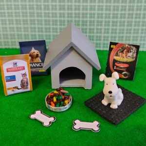 1:12 Miniature Dog House & Accessories image 1