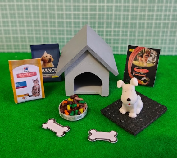 1:12 Miniature Dog House & Accessories -  Israel