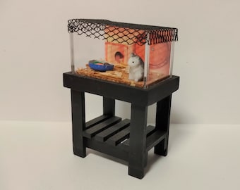 1:12 Miniature Hamster Enclosure with Stand