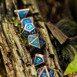 Kobold Metall Würfel - Blau brüniert