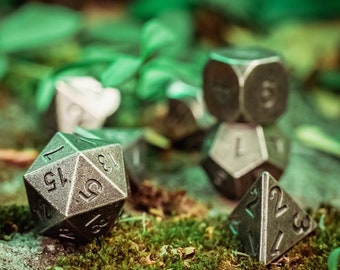 Dados de metal Kobold - Hierro antiguo