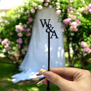 Personalized Wedding Drink Stirrers: Custom Acrylic Swizzle Sticks